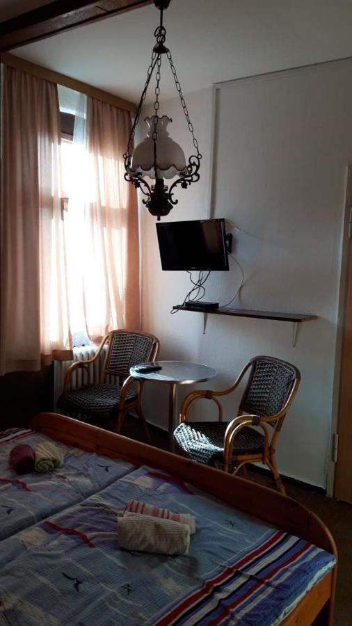 " Art Ddr" Eig Bad Dir Im Zim, 3 Og, Treppensteigen Kein Fruehhstueck Keine Kueche Nur Uebernachtung Parkpl, Wifi, Blankenb Hotel Blankenburg  Exterior foto